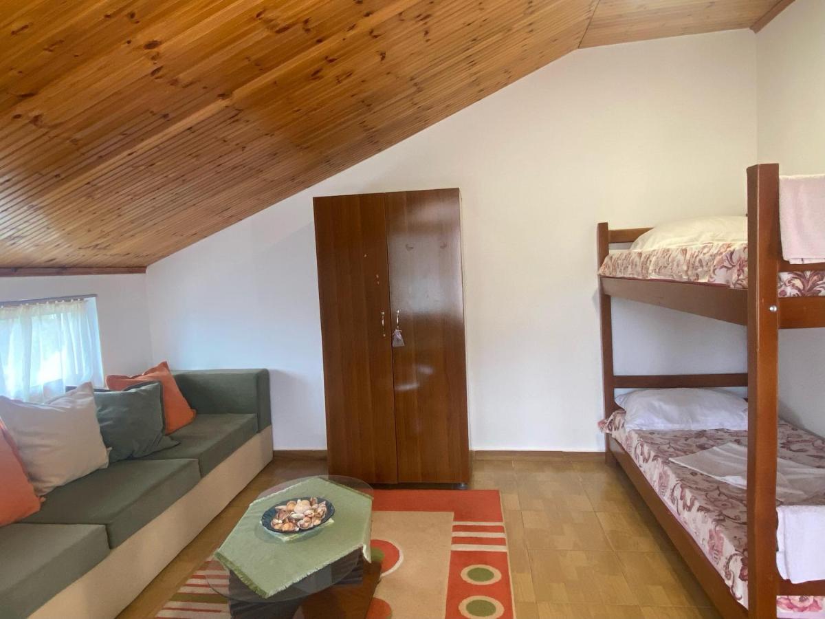 Happy Corner Guest House Shkoder Luaran gambar