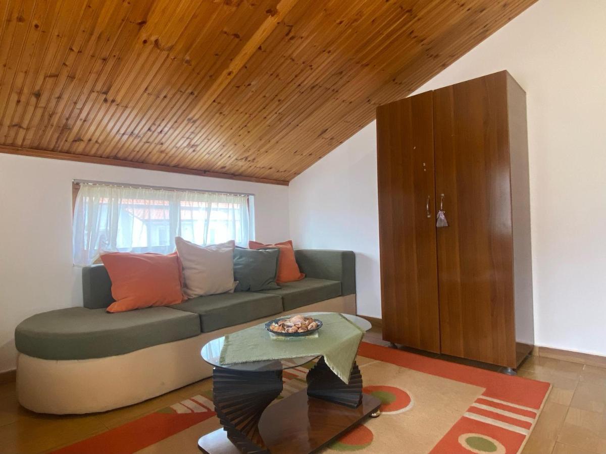 Happy Corner Guest House Shkoder Luaran gambar