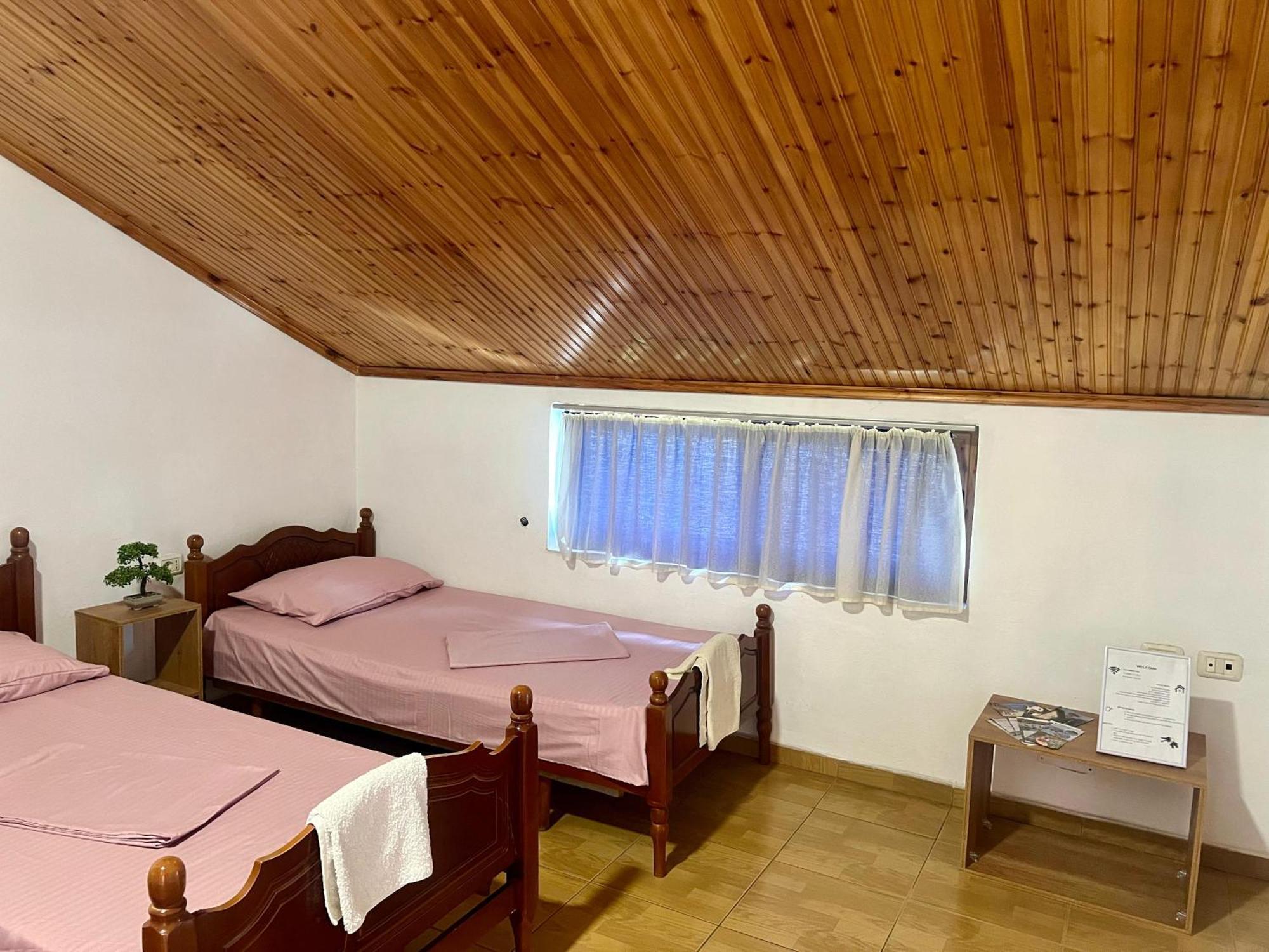 Happy Corner Guest House Shkoder Luaran gambar